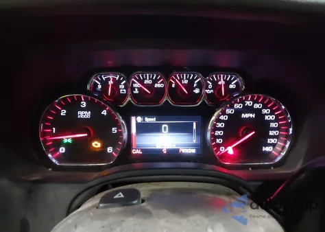 2015 GMC Yukon Xl 1500 Slt z USA, uszkodzony, nr VIN 1GKS2HKC4FR661872